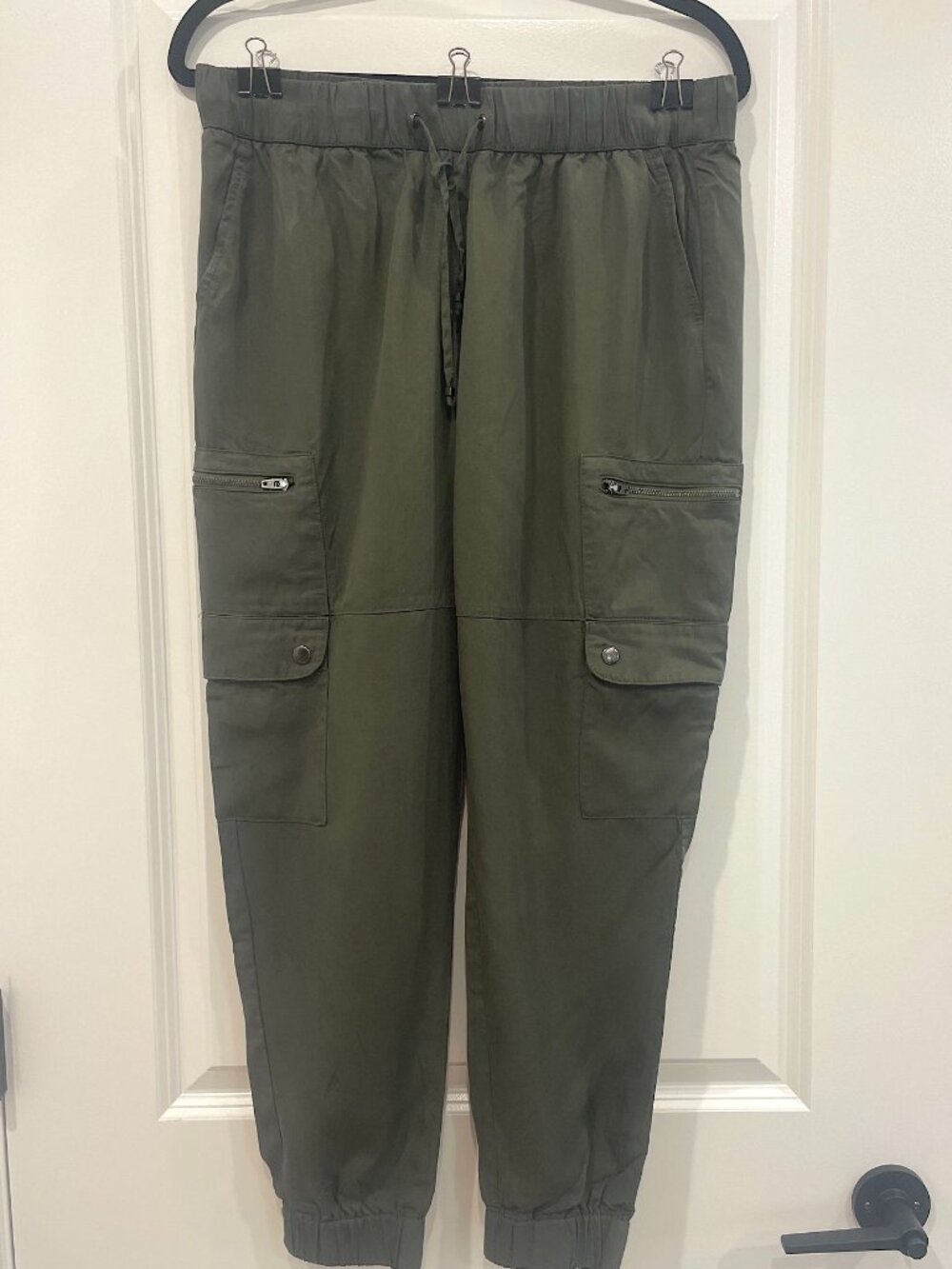 Banana Republic Tencel Cargo Joggers M Army Green Gorpcore Utility EUC